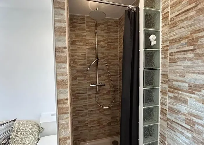 A010-superbe Refait A Neuf Proche Croisette شقة