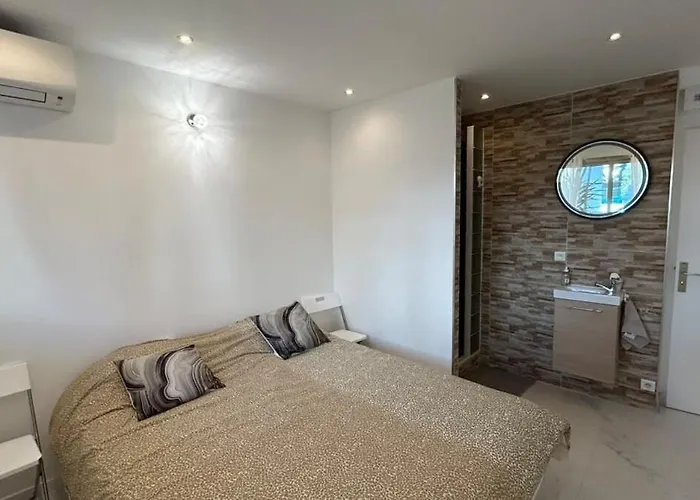 A010-superbe Refait A Neuf Proche Croisette *